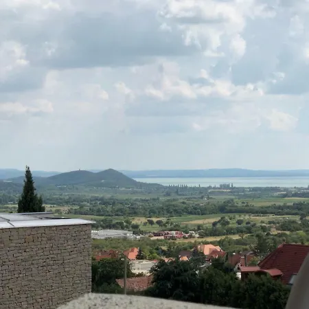 Vakantiehuis Panorama Vendeghaz *